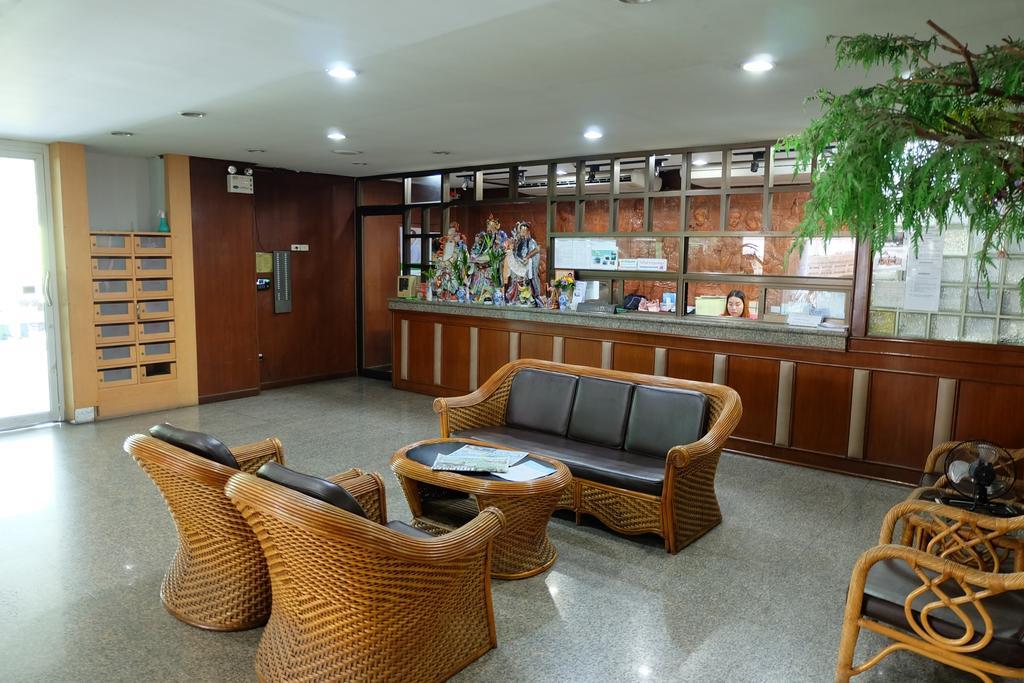 Cnk Mansion Aparthotel Банкок Екстериор снимка
